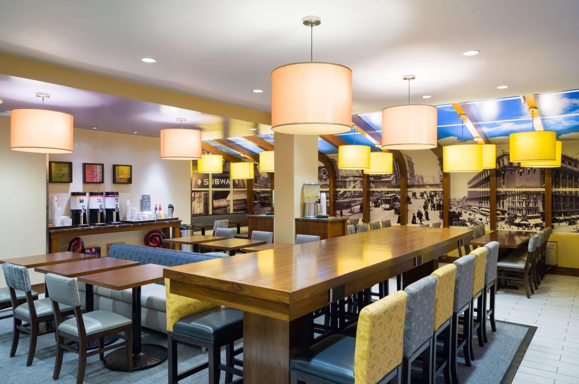 Hampton Inn Madison Square Garden New York Exterior photo