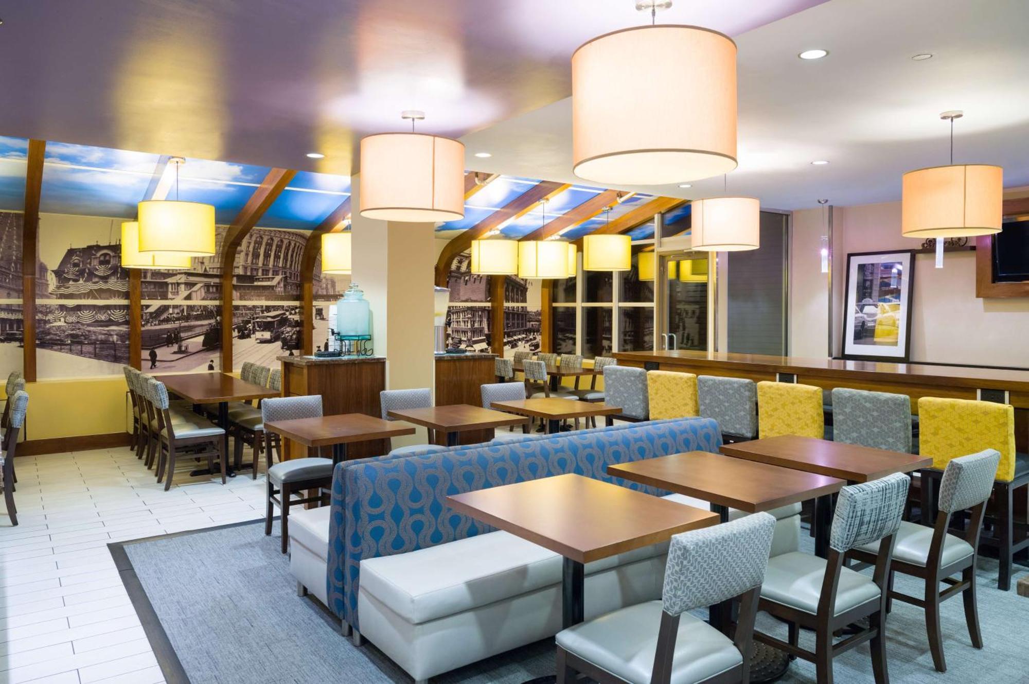 Hampton Inn Madison Square Garden New York Exterior photo